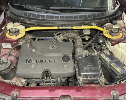 Красный ВАЗ 21124, объемом двигателя 1.6 л и пробегом 198 тыс. км за 3000 $, фото 2 на Automoto.ua