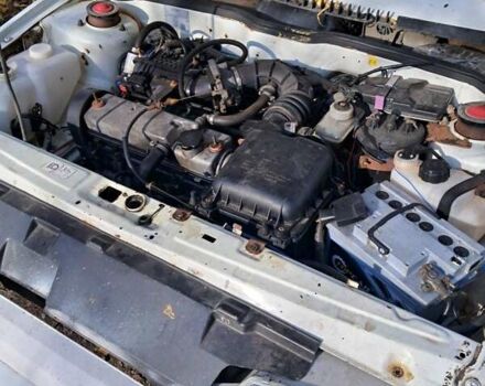 Белый ВАЗ 2113 Самара, объемом двигателя 1.6 л и пробегом 138 тыс. км за 1100 $, фото 4 на Automoto.ua