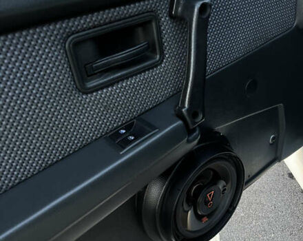 Белый ВАЗ 2113 Самара, объемом двигателя 1.6 л и пробегом 45 тыс. км за 3000 $, фото 25 на Automoto.ua