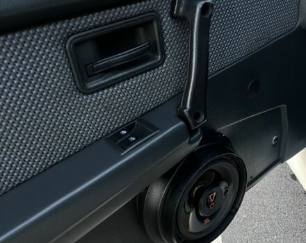 Белый ВАЗ 2113 Самара, объемом двигателя 1.6 л и пробегом 45 тыс. км за 3000 $, фото 15 на Automoto.ua