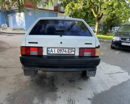 Белый ВАЗ 2113 Самара, объемом двигателя 1.5 л и пробегом 107 тыс. км за 1500 $, фото 2 на Automoto.ua