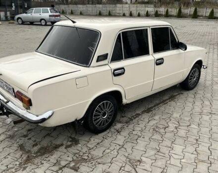 Белый ВАЗ 2113 Самара, объемом двигателя 1.3 л и пробегом 100 тыс. км за 650 $, фото 2 на Automoto.ua