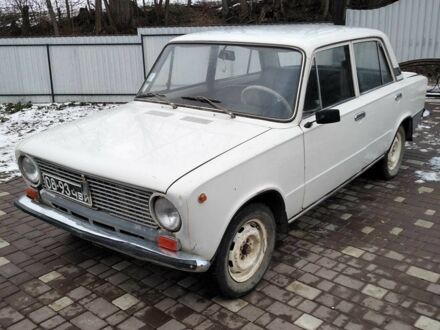 ВАЗ 2113 Самара 1982 у Сокинянах на Automoto.ua Білий ВАЗ 2113 Самара, об'ємом двигуна 1.2 л та пробігом 60 тис. км за 600 $, фото 1 на Automoto.ua
