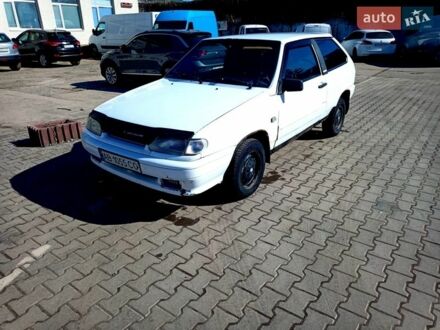 Белый ВАЗ 2113 Самара, объемом двигателя 1.6 л и пробегом 229 тыс. км за 1500 $, фото 1 на Automoto.ua