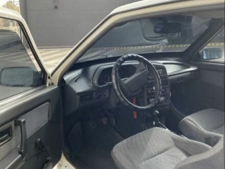 Белый ВАЗ 2113 Самара, объемом двигателя 1.6 л и пробегом 2 тыс. км за 2000 $, фото 1 на Automoto.ua