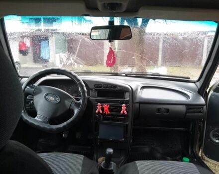 Бежевый ВАЗ 2113 Самара, объемом двигателя 1.5 л и пробегом 300 тыс. км за 1500 $, фото 7 на Automoto.ua