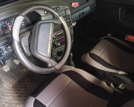 Чорний ВАЗ 2113 Самара, об'ємом двигуна 1.5 л та пробігом 137 тис. км за 2000 $, фото 6 на Automoto.ua