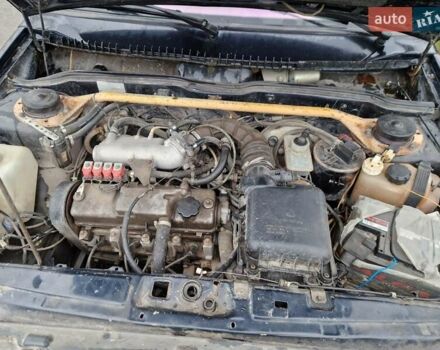 Чорний ВАЗ 2113 Самара, об'ємом двигуна 1.5 л та пробігом 190 тис. км за 1450 $, фото 10 на Automoto.ua