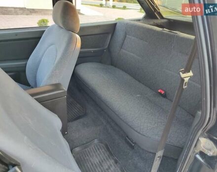 Чорний ВАЗ 2113 Самара, об'ємом двигуна 1.5 л та пробігом 244 тис. км за 1200 $, фото 17 на Automoto.ua