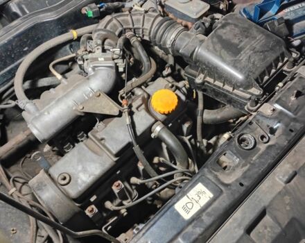 Чорний ВАЗ 2113 Самара, об'ємом двигуна 1.5 л та пробігом 137 тис. км за 2000 $, фото 4 на Automoto.ua