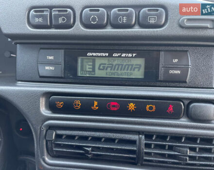 Черный ВАЗ 2113 Самара, объемом двигателя 1.5 л и пробегом 136 тыс. км за 2999 $, фото 21 на Automoto.ua