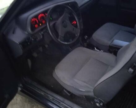 Черный ВАЗ 2113 Самара, объемом двигателя 1.57 л и пробегом 100 тыс. км за 1350 $, фото 6 на Automoto.ua