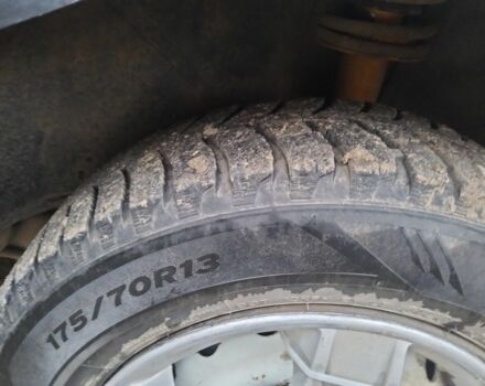 Черный ВАЗ 2113 Самара, объемом двигателя 1.6 л и пробегом 300 тыс. км за 1050 $, фото 13 на Automoto.ua