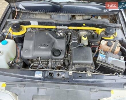 Чорний ВАЗ 2113 Самара, об'ємом двигуна 1.6 л та пробігом 300 тис. км за 1350 $, фото 12 на Automoto.ua