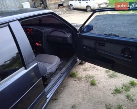 Черный ВАЗ 2113 Самара, объемом двигателя 1.57 л и пробегом 100 тыс. км за 1350 $, фото 3 на Automoto.ua