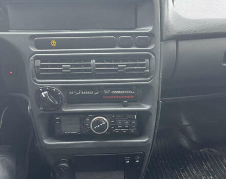 Черный ВАЗ 2113 Самара, объемом двигателя 1.6 л и пробегом 299 тыс. км за 1300 $, фото 10 на Automoto.ua