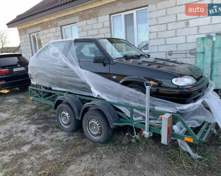 Черный ВАЗ 2113 Самара, объемом двигателя 1.6 л и пробегом 50 тыс. км за 8000 $, фото 10 на Automoto.ua