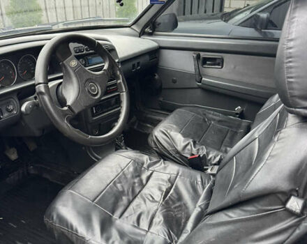 Черный ВАЗ 2113 Самара, объемом двигателя 1.6 л и пробегом 50 тыс. км за 1950 $, фото 11 на Automoto.ua