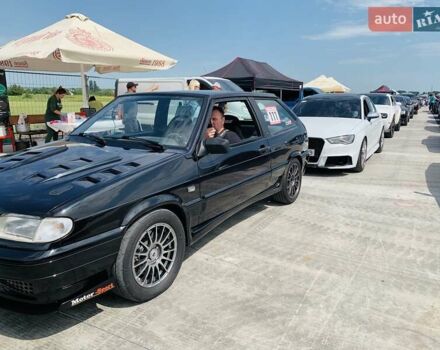 Черный ВАЗ 2113 Самара, объемом двигателя 1.6 л и пробегом 50 тыс. км за 8000 $, фото 25 на Automoto.ua
