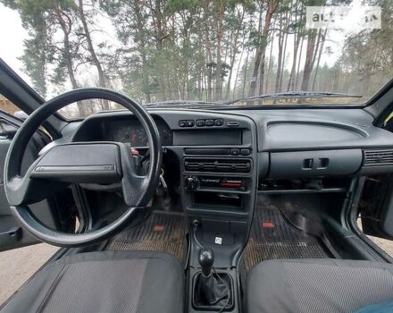 Чорний ВАЗ 2113 Самара, об'ємом двигуна 1.6 л та пробігом 157 тис. км за 2400 $, фото 35 на Automoto.ua