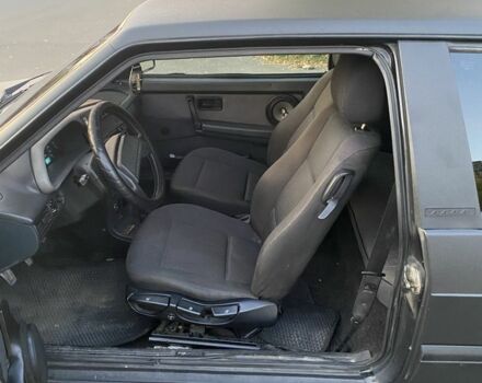 Чорний ВАЗ 2113 Самара, об'ємом двигуна 1.6 л та пробігом 321 тис. км за 2800 $, фото 7 на Automoto.ua