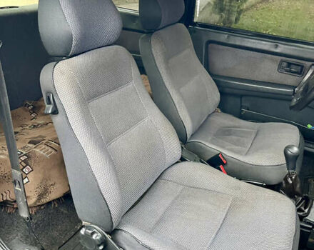 Черный ВАЗ 2113 Самара, объемом двигателя 1.6 л и пробегом 220 тыс. км за 1600 $, фото 7 на Automoto.ua