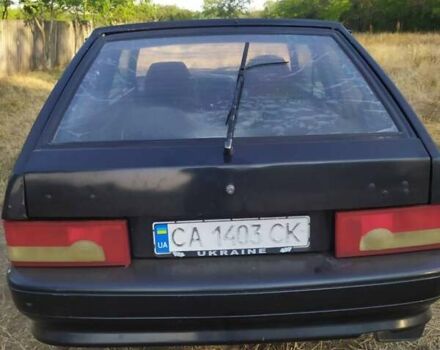 Чорний ВАЗ 2113 Самара, об'ємом двигуна 1.6 л та пробігом 300 тис. км за 1500 $, фото 4 на Automoto.ua