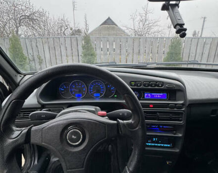 Черный ВАЗ 2113 Самара, объемом двигателя 1.6 л и пробегом 50 тыс. км за 1950 $, фото 14 на Automoto.ua