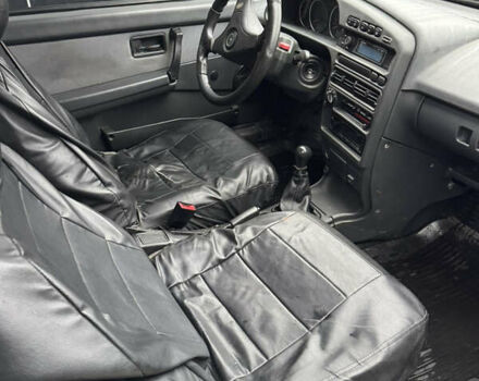 Черный ВАЗ 2113 Самара, объемом двигателя 1.6 л и пробегом 50 тыс. км за 1950 $, фото 10 на Automoto.ua