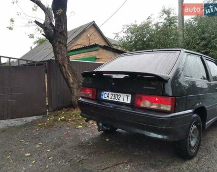 Черный ВАЗ 2113 Самара, объемом двигателя 1.6 л и пробегом 160 тыс. км за 2000 $, фото 2 на Automoto.ua