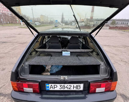 Черный ВАЗ 2113 Самара, объемом двигателя 1.6 л и пробегом 100 тыс. км за 2000 $, фото 8 на Automoto.ua