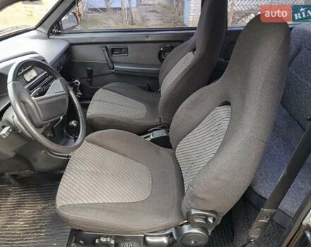 Чорний ВАЗ 2113 Самара, об'ємом двигуна 1.6 л та пробігом 210 тис. км за 1900 $, фото 5 на Automoto.ua