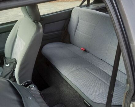 Чорний ВАЗ 2113 Самара, об'ємом двигуна 1.5 л та пробігом 200 тис. км за 1700 $, фото 5 на Automoto.ua