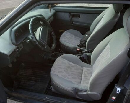 Чорний ВАЗ 2113 Самара, об'ємом двигуна 1.5 л та пробігом 200 тис. км за 1700 $, фото 4 на Automoto.ua