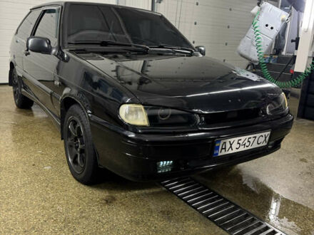 Черный ВАЗ 2113 Самара, объемом двигателя 1.6 л и пробегом 140 тыс. км за 2500 $, фото 1 на Automoto.ua