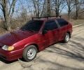 Красный ВАЗ 2113 Самара, объемом двигателя 1.6 л и пробегом 300 тыс. км за 1150 $, фото 1 на Automoto.ua