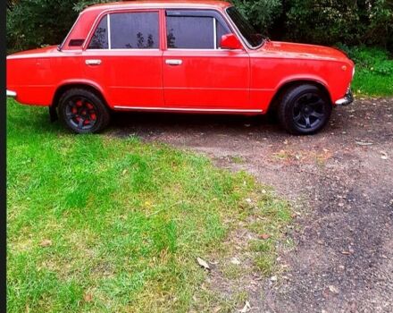 ВАЗ 2113 Самара 1986 в Хмельницком на Automoto.ua Красный ВАЗ 2113 Самара, объемом двигателя 1 л и пробегом 1 тыс. км за 1000 $, фото 2 на Automoto.ua