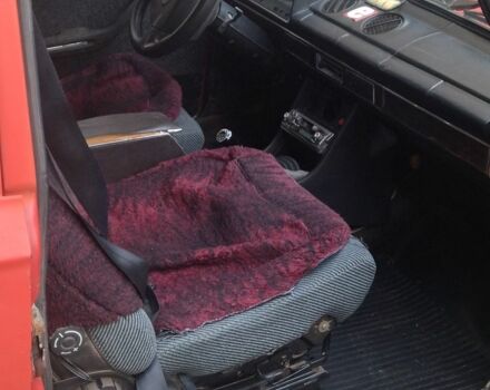 Красный ВАЗ 2113 Самара, объемом двигателя 0 л и пробегом 50 тыс. км за 500 $, фото 4 на Automoto.ua