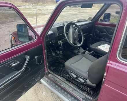 Красный ВАЗ 2113 Самара, объемом двигателя 1.7 л и пробегом 130 тыс. км за 3543 $, фото 8 на Automoto.ua