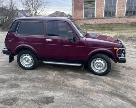 Красный ВАЗ 2113 Самара, объемом двигателя 1.7 л и пробегом 130 тыс. км за 3543 $, фото 6 на Automoto.ua