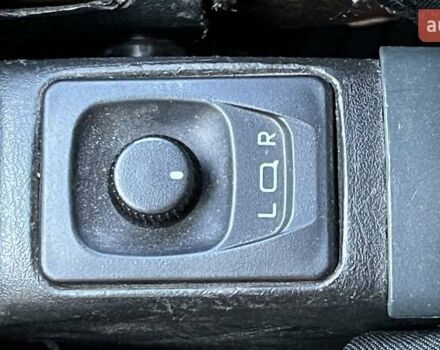 ВАЗ 2113 Самара, объемом двигателя 1.6 л и пробегом 333 тыс. км за 2200 $, фото 12 на Automoto.ua