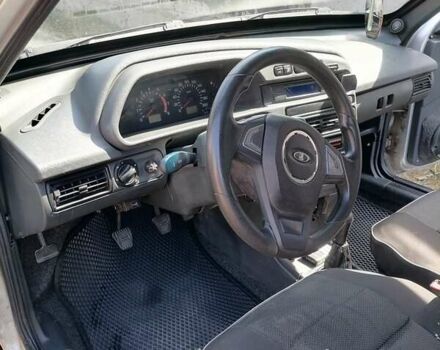 ВАЗ 2113 Самара, объемом двигателя 1.6 л и пробегом 170 тыс. км за 2400 $, фото 4 на Automoto.ua