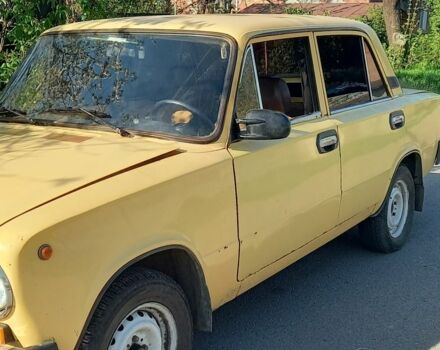 Желтый ВАЗ 2113 Самара, объемом двигателя 0 л и пробегом 72 тыс. км за 881 $, фото 2 на Automoto.ua