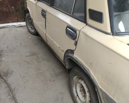 Жовтий ВАЗ 2113 Самара, об'ємом двигуна 0 л та пробігом 3 тис. км за 408 $, фото 3 на Automoto.ua