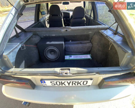 Серый ВАЗ 2113 Самара, объемом двигателя 1.5 л и пробегом 233 тыс. км за 1800 $, фото 2 на Automoto.ua