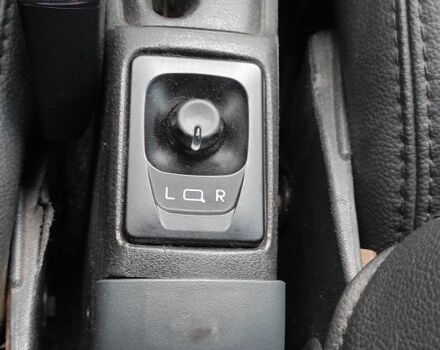 Серый ВАЗ 2113 Самара, объемом двигателя 1.5 л и пробегом 172 тыс. км за 2399 $, фото 1 на Automoto.ua