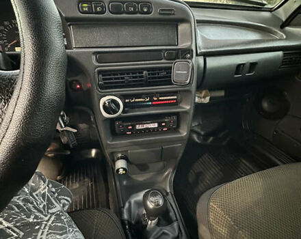 ВАЗ 2113 Самара 2006 в Луцке на Automoto.ua Серый ВАЗ 2113 Самара, объемом двигателя 1.5 л и пробегом 208 тыс. км за 1850 $, фото 24 на Automoto.ua