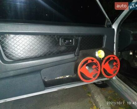 Серый ВАЗ 2113 Самара, объемом двигателя 1.6 л и пробегом 260 тыс. км за 3300 $, фото 2 на Automoto.ua