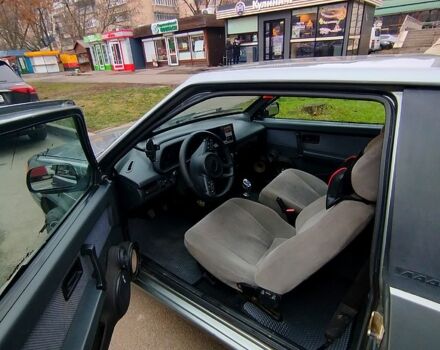 Серый ВАЗ 2113 Самара, объемом двигателя 1.6 л и пробегом 198 тыс. км за 3000 $, фото 2 на Automoto.ua