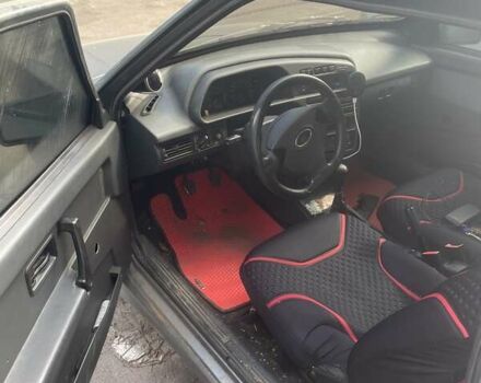 Сірий ВАЗ 2113 Самара, об'ємом двигуна 1.6 л та пробігом 250 тис. км за 1500 $, фото 4 на Automoto.ua